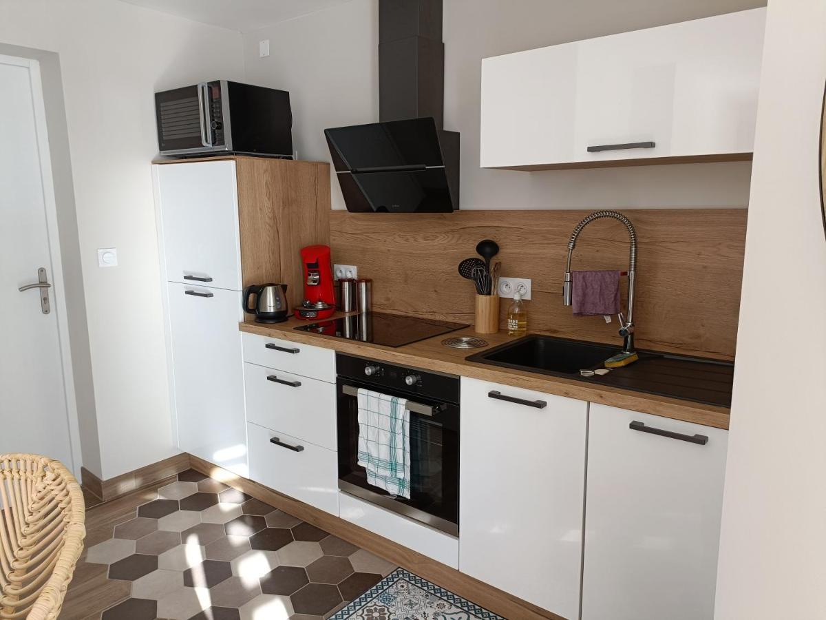 Appt Reposant Entierement Equipe. Apartment Toules Ngoại thất bức ảnh